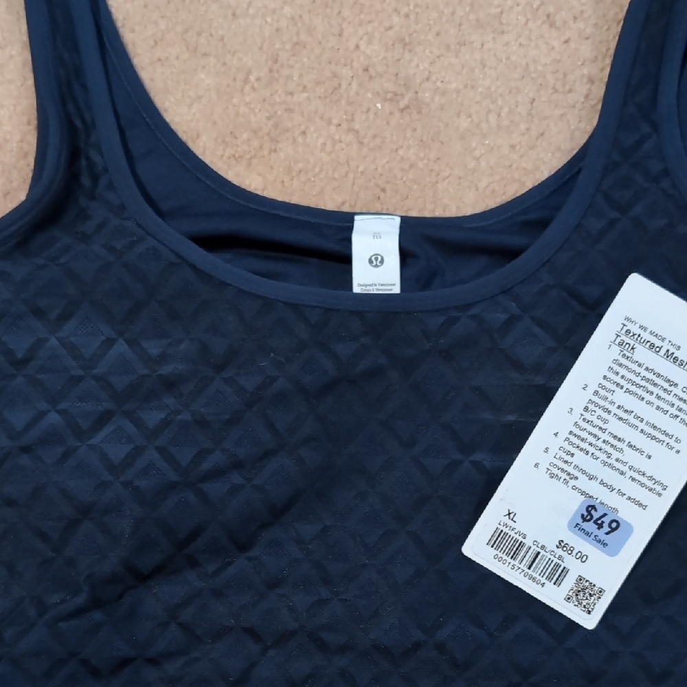 Lululemon Athletica Deep Blue Geometric Tank